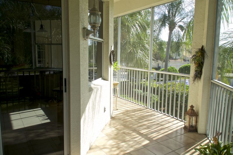 Local Balcony Tile Installation in Petaluma, CA