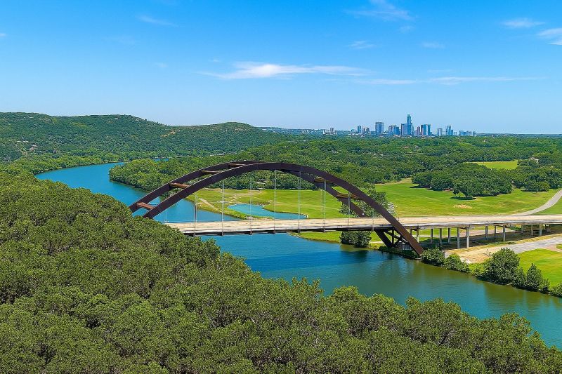 Local Travertine Floor Installation in Bastrop, TX