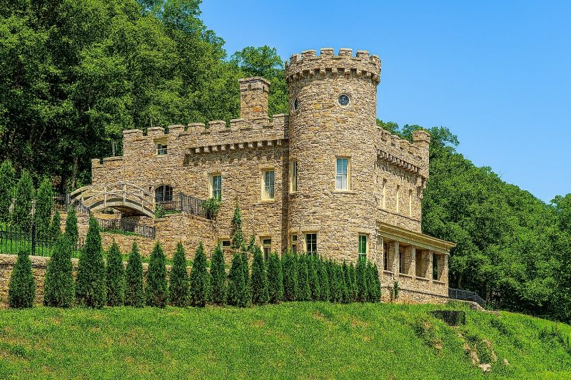 Local Travertine Tile Replacement in Berkeley Springs, WV